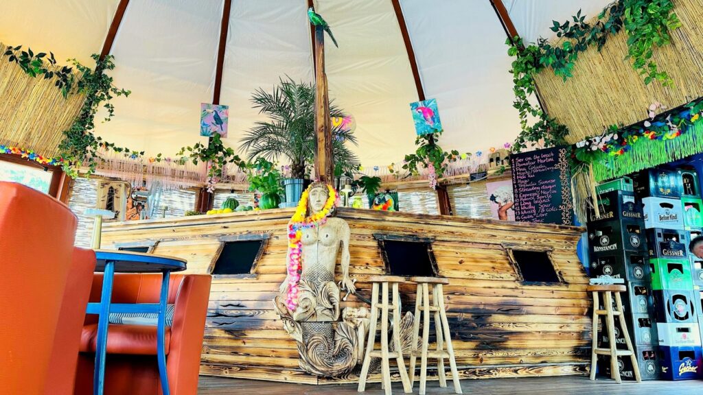 Willa OPAL Grzybowo – poco bar